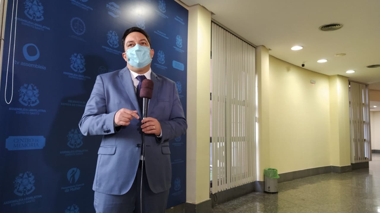 Bruno Lamas aprova apoio psicológico no pós-Covid para pacientes de unidades de saúde, alunos e familiares